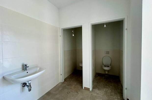 Gewerbeobjekt mieten in 1220 Wien (Bild 2)