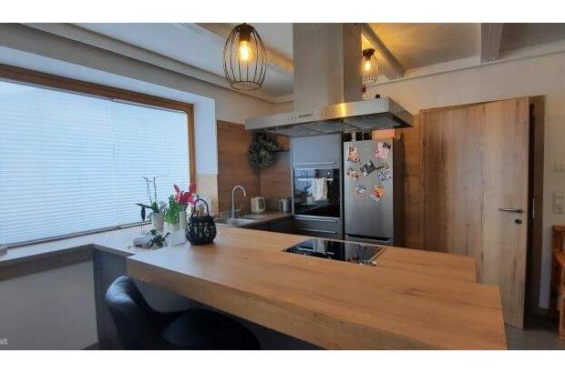 Mehrfamilienhaus kaufen in 9918 Strassen (Bild 1)