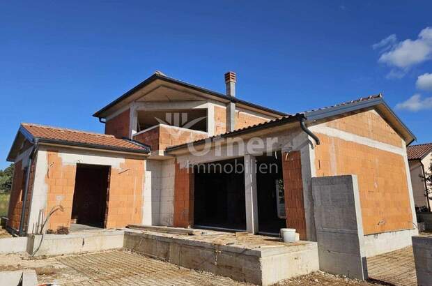 Haus kaufen in 52440 Porec (Bild 4)