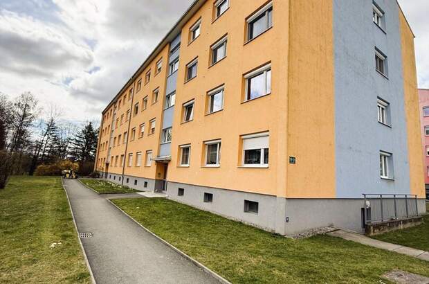 Altbauwohnung mit Balkon kaufen in 8230 Hartberg