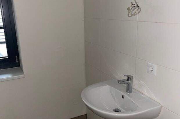 Altbauwohnung mit Balkon mieten in 8020 Graz (Bild 4)