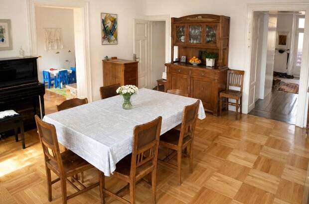 Altbauwohnung mit Balkon kaufen in 8010 Graz (Bild 1)