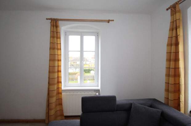 Altbauwohnung mit Balkon mieten in 4230 Pregarten (Bild 3)