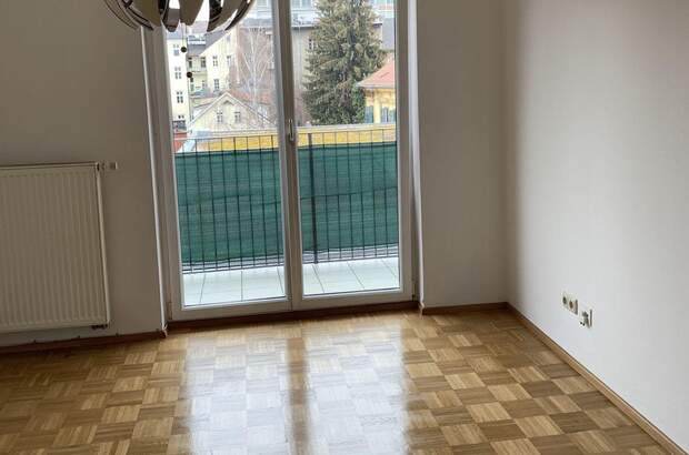 Wohnung mit Balkon mieten in 8010 Graz