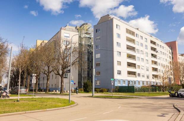 Wohnung mit Balkon kaufen in 1110 Wien (Bild 2)