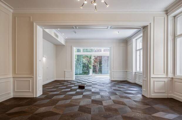 Altbauwohnung mit Balkon kaufen in 1130 Wien (Bild 2)