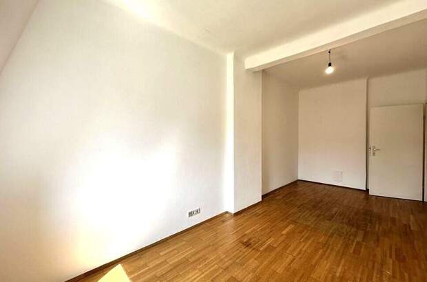 Altbauwohnung kaufen in 8020 Graz (Bild 3)