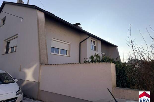 Mehrfamilienhaus kaufen in 2130 Mistelbach (Bild 2)