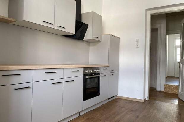 Altbauwohnung mit Balkon kaufen in 8010 Graz (Bild 3)