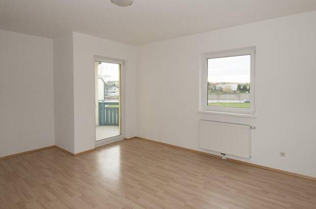 Wohnung mit Balkon mieten in 4910 Ried (Bild 2)