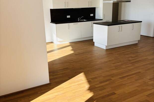 Wohnung mit Balkon kaufen in 8055 Graz (Bild 1)