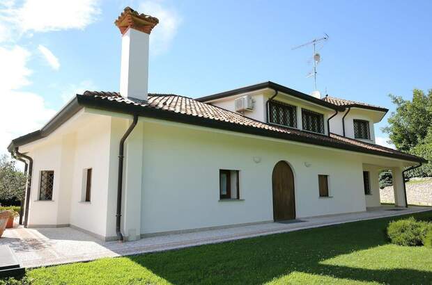 Haus kaufen in 33034 Fagagna (Bild 2)