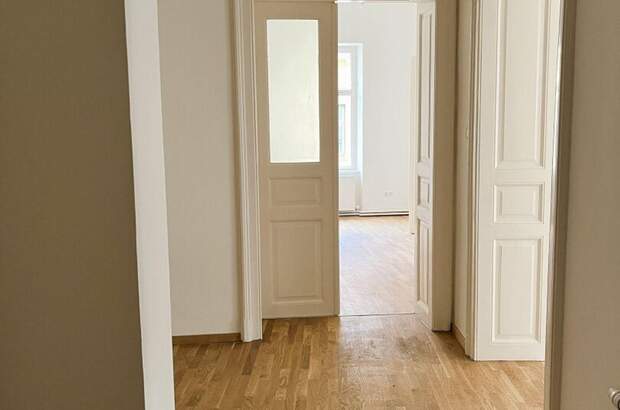 Altbauwohnung mit Balkon mieten in 8010 Graz (Bild 5)