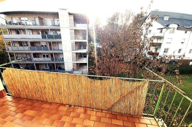 Altbauwohnung mit Balkon mieten in 8051 Graz