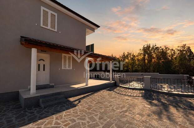 Haus kaufen in 51260 Crikvenica (Bild 2)