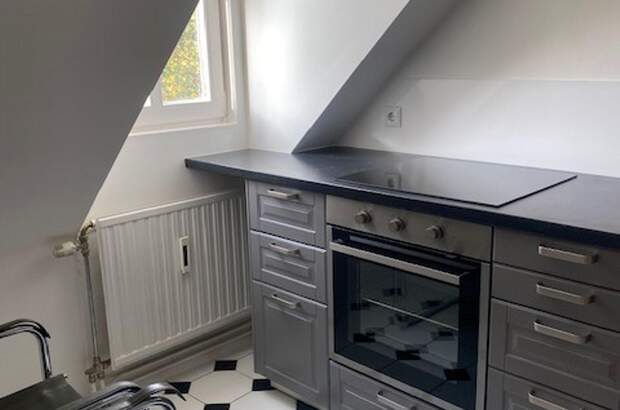 Altbauwohnung mieten in 1130 Wien (Bild 1)