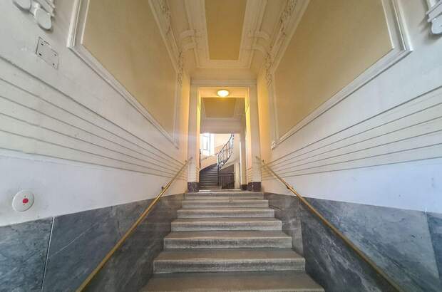 Altbauwohnung kaufen in 1130 Wien (Bild 2)