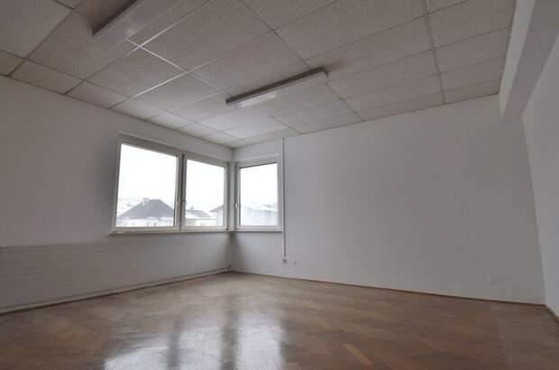 Gewerbeobjekt mieten in 4050 Traun (Bild 1)