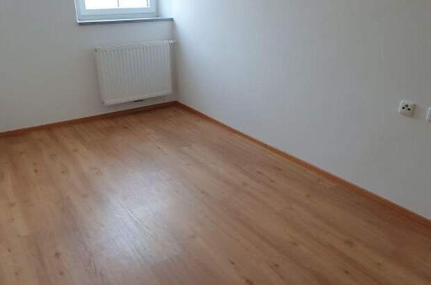 Gewerbeobjekt mieten in 4910 Ried (Bild 2)