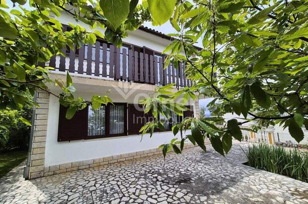 Haus kaufen in 51511 Malinska (Bild 2)