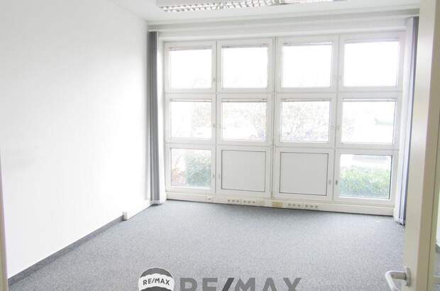 Gewerbeobjekt mieten in 1140 Wien (Bild 1)