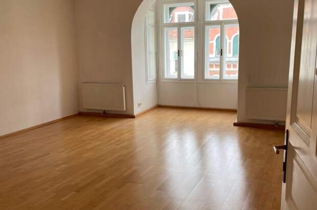 Altbauwohnung mit Balkon mieten in 8010 Graz (Bild 5)