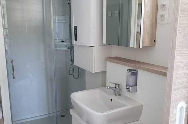 Gewerbeobjekt kaufen in 52100 Pula (Bild 2)