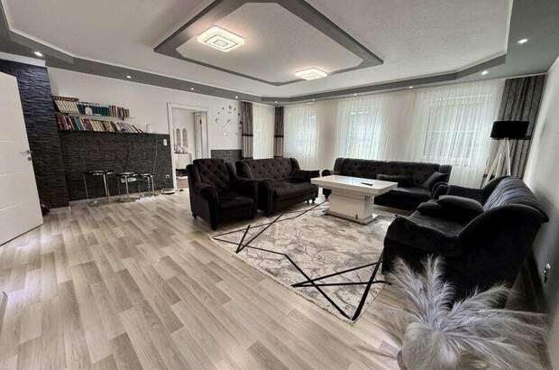 Mehrfamilienhaus kaufen in 4844 Regau (Bild 1)