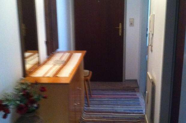 Altbauwohnung mit Balkon mieten in 6020 Innsbruck (Bild 1)