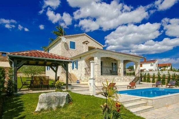 Haus kaufen in 52464 Kaštelir (Bild 1)