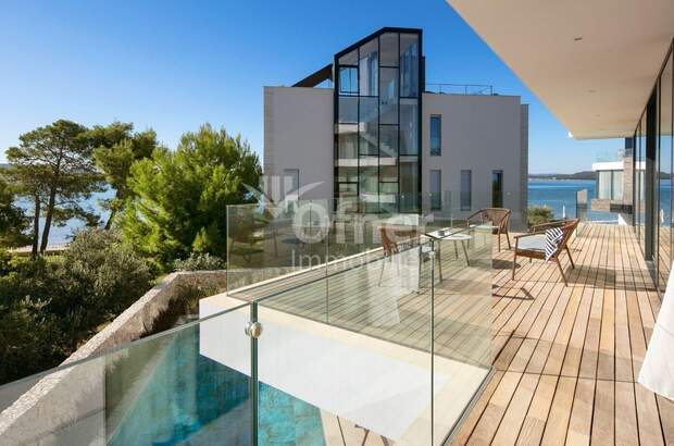 Haus kaufen in 23206 Sukošan (Bild 2)