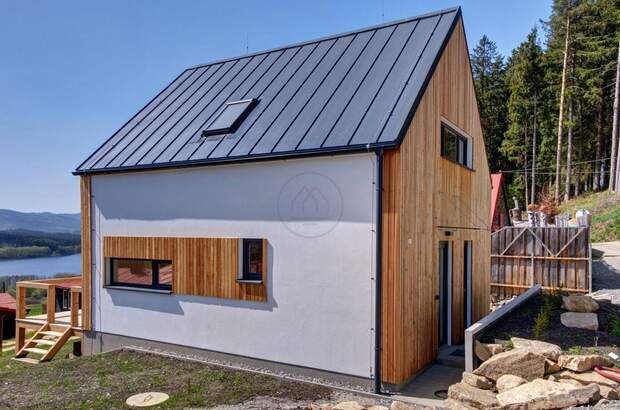 Haus mit Garten kaufen in 38226 Horní Planá (Bild 2)