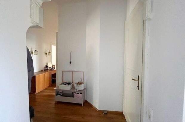 Altbauwohnung mit Balkon mieten in 8010 Graz (Bild 2)