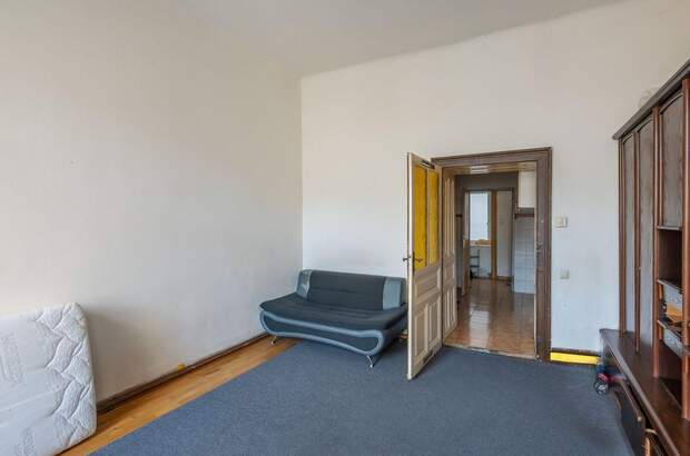 Altbauwohnung mit Balkon kaufen in 1200 Wien (Bild 1)