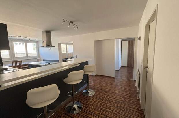 Altbauwohnung mit Balkon kaufen in 6130 Schwaz (Bild 1)