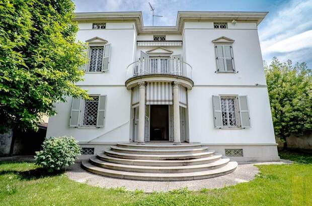 Haus kaufen in 33010 Udine (Bild 1)