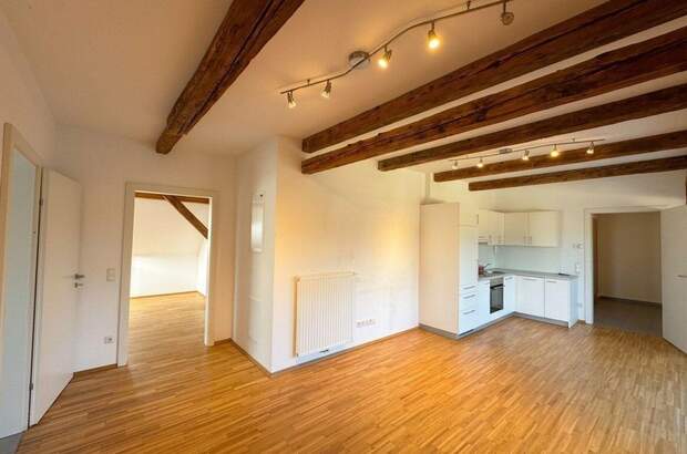 Altbauwohnung mit Balkon kaufen in 8082 Kirchbach (Bild 2)
