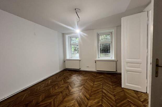 Altbauwohnung kaufen in 1180 Wien (Bild 2)