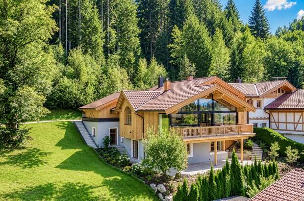 Mehrfamilienhaus kaufen in 6370 Kitzbühel (Bild 1)