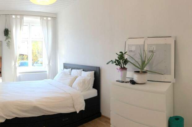 Altbauwohnung mit Balkon kaufen in 6020 Innsbruck (Bild 2)