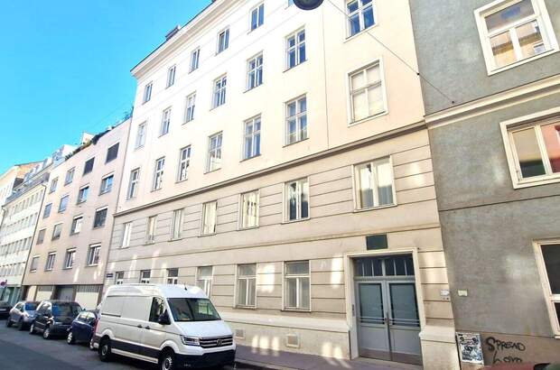 Altbauwohnung kaufen in 1020 Wien (Bild 2)