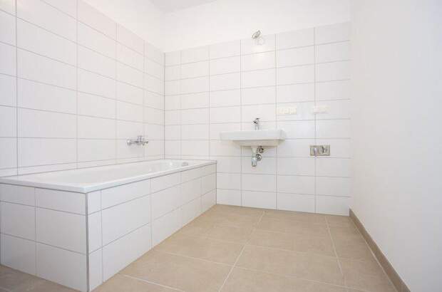 Terrassenwohnung kaufen in 2700 Wr. Neustadt (Bild 2)
