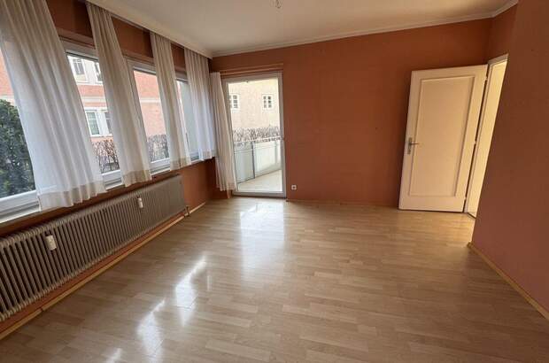 Altbauwohnung mit Balkon kaufen in 6060 Hall (Bild 5)