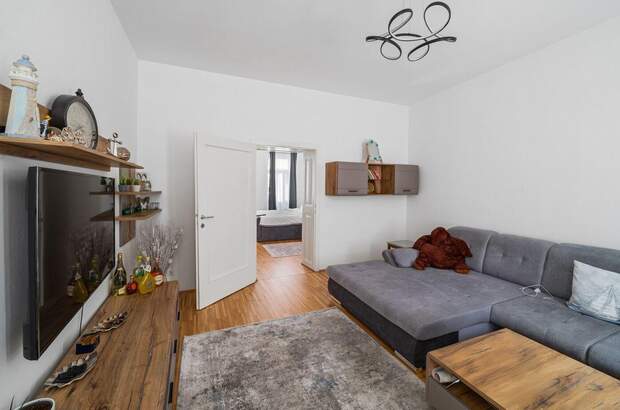 Altbauwohnung kaufen in 1060 Wien (Bild 1)