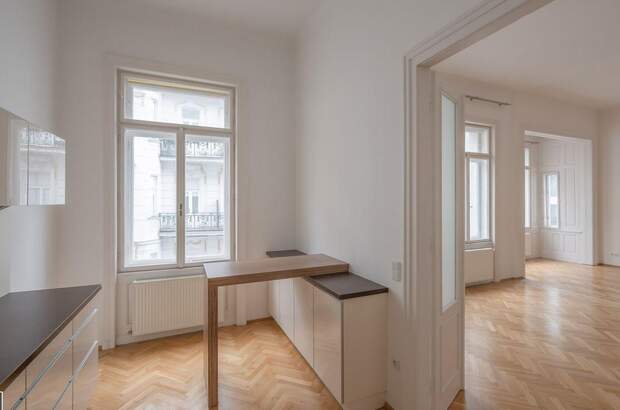 Altbauwohnung mieten in 1040 Wien (Bild 2)