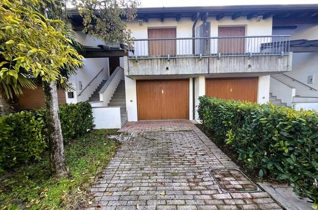 Haus mit Garten kaufen in 33050 Aprilia Marittima (Bild 2)