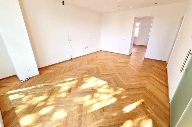 Altbauwohnung mit Balkon kaufen in 1140 Wien (Bild 3)