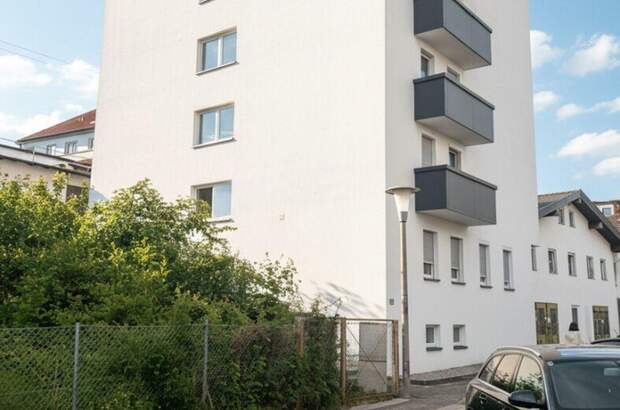 Altbauwohnung mit Balkon mieten in 5230 Mattighofen (Bild 1)