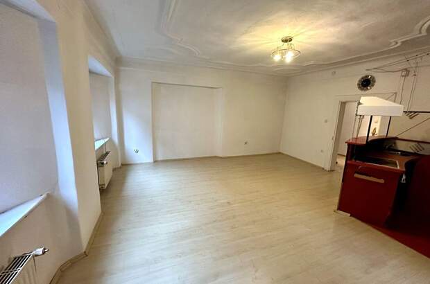 Altbauwohnung mit Balkon mieten in 8020 Graz (Bild 3)