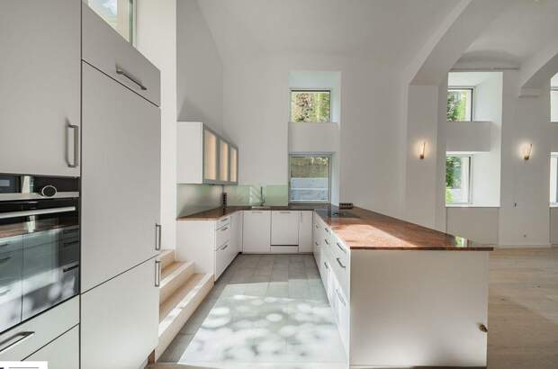 Altbauwohnung mit Balkon kaufen in 1040 Wien (Bild 3)